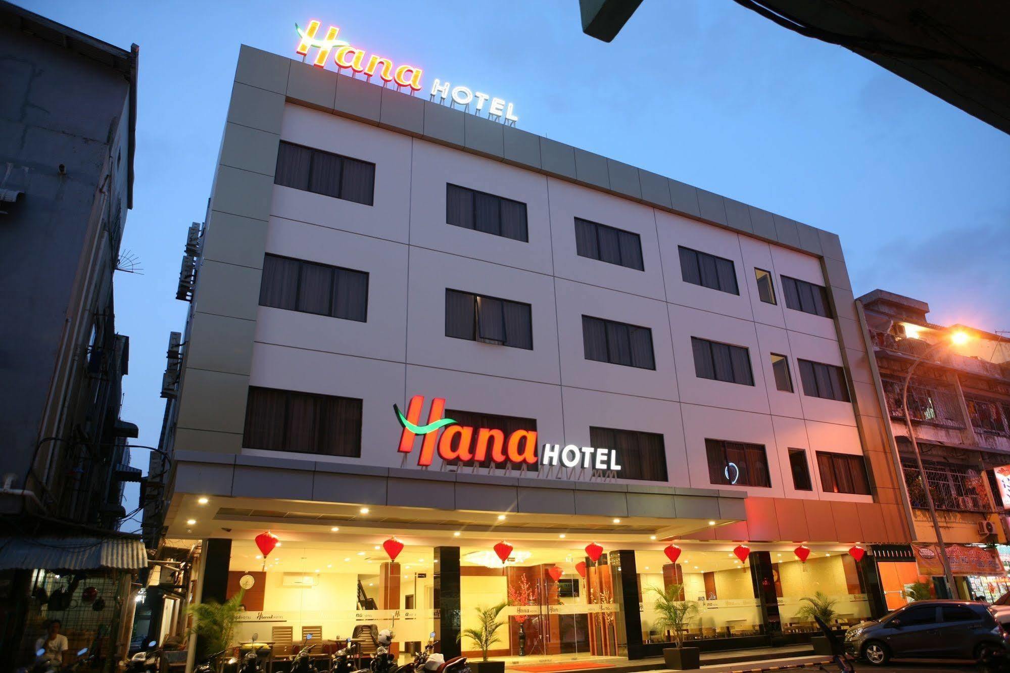 Hana Hotel Batam Exterior foto
